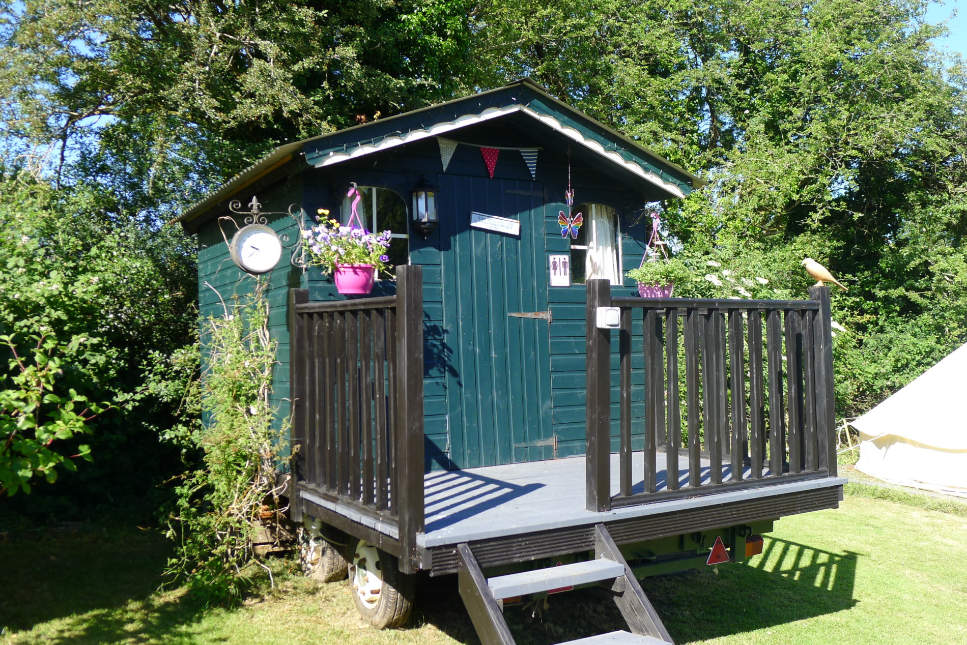 Glamping Bathroom Hut with hot shower and eco toilet at Cwt Gwyrdd