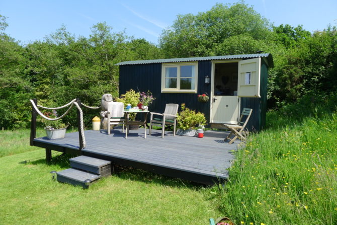 Shepherd's Hut Cwt Gwyrdd